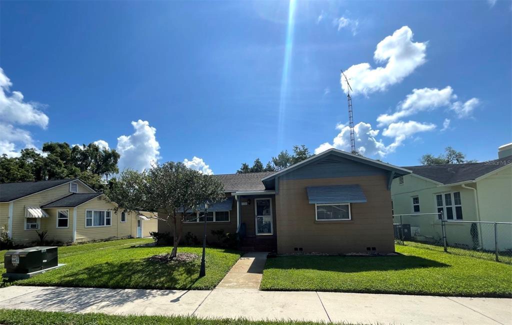 Foto principal - 322 S 4th St