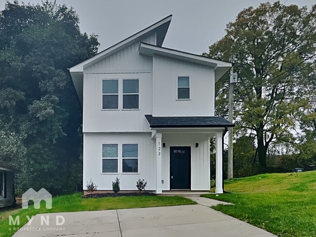 Building Photo - 123 W Harrison Ave