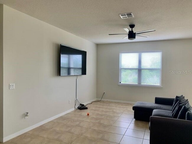Building Photo - 5118 Claremont Ct