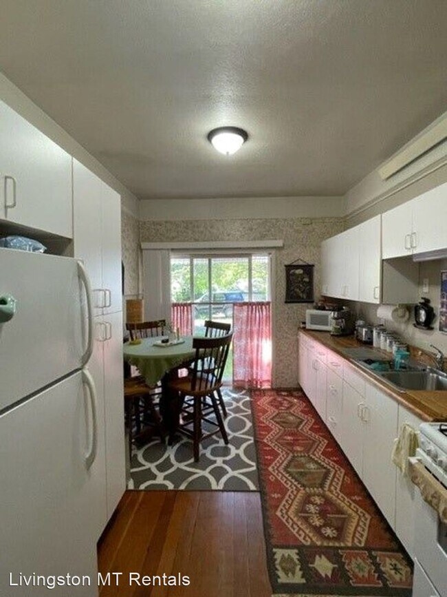 Foto del edificio - 1 br, 1 bath House - 213 W Geyser St
