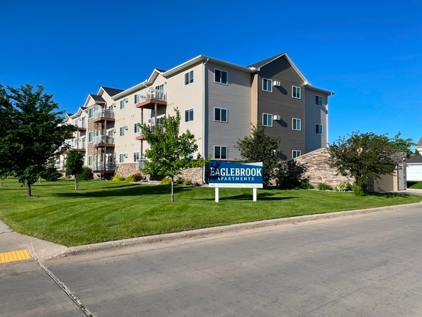 Building Photo - Eaglebrook Apartments