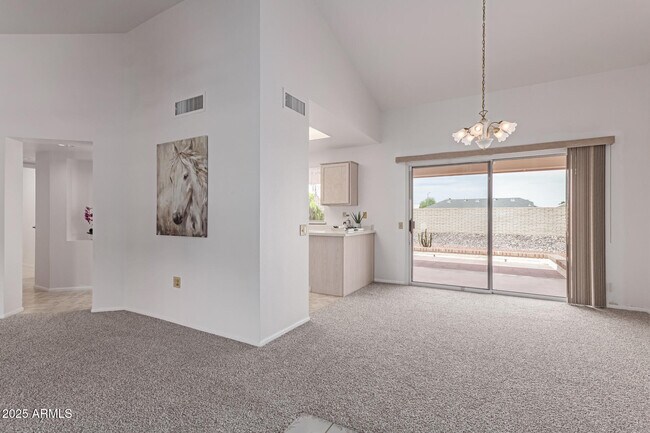 Foto del edificio - 14638 W Antelope Dr