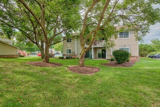 Park Terrace/ Lake Christine Village photo'