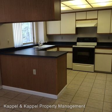 Building Photo - 265 Sanborn Ln