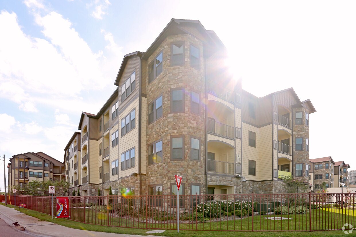The Villas Of Ocean Drive Apartments Corpus Christi, TX