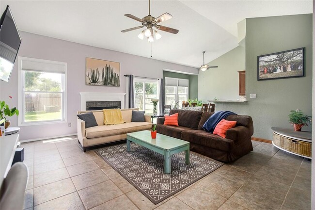 Building Photo - 709 Sapling Cove