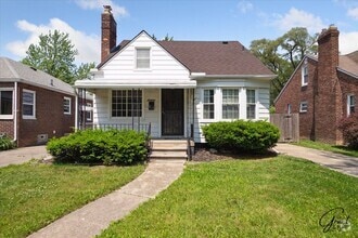 Building Photo - 20493 Kingsville St