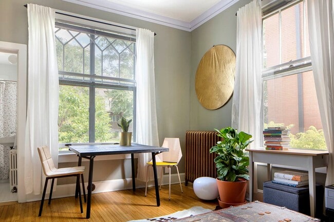 Foto del edificio - 2828 Humboldt Ave S