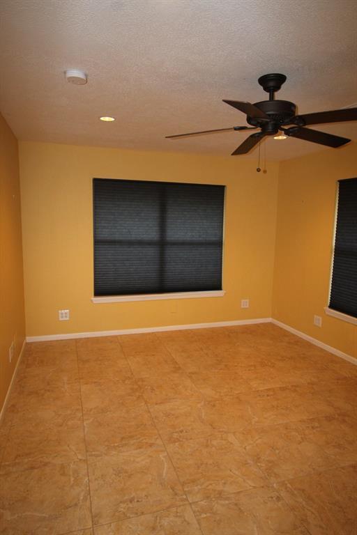 Building Photo - 2707 Haverhill Dr