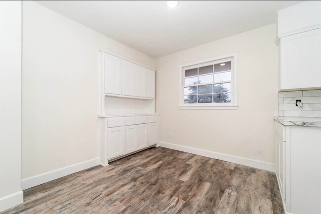 Foto del edificio - 4939 47th St