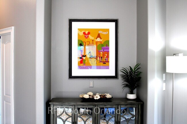 Foto del edificio - Freshly upgraded and Ready to move in!  Ex...