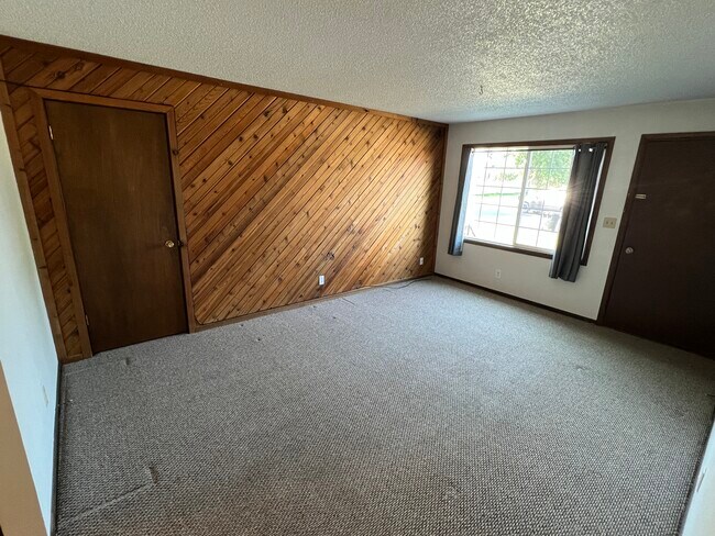 Foto del edificio - 161 Indian Trail Rd