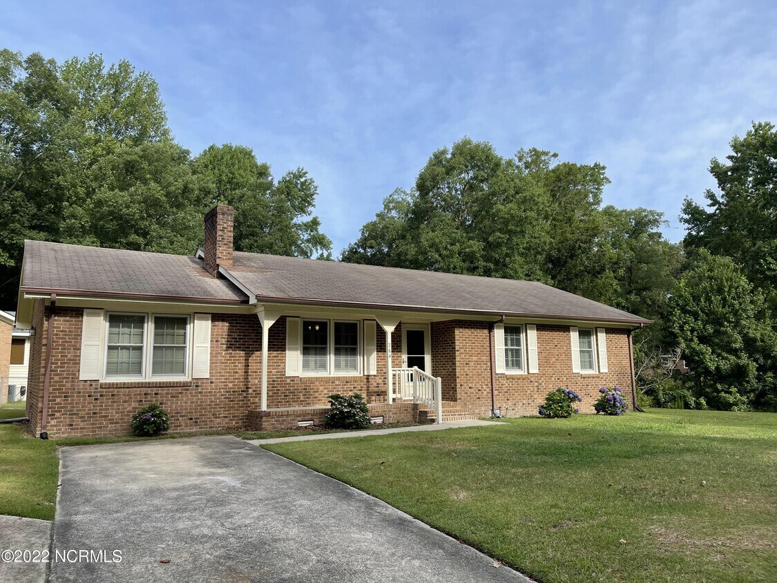 364 Britt Rd, Greenville, NC 27858 House Rental in Greenville, NC