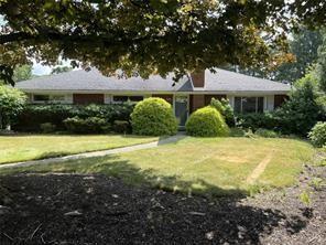 Primary Photo - 9462 Viewcrest Dr
