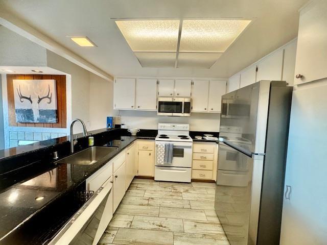 Foto del edificio - 1369 Cherrywood Square