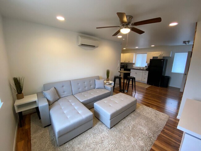 Foto del edificio - Fully furnished  1 Bedroom Apartment Month...