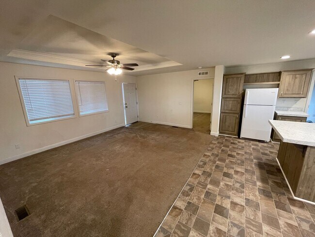 Foto del edificio - Magalia Home for rent, 3bed 2bath, enclose...