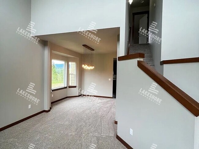 Foto del edificio - Spacious and Secluded 4 Bed 2 Bath Monroe ...