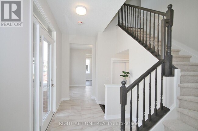 Photo du bâtiment - 201 Billrian Cres