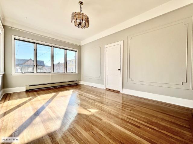 Foto principal - 1 bedroom in MASPETH NY 11378