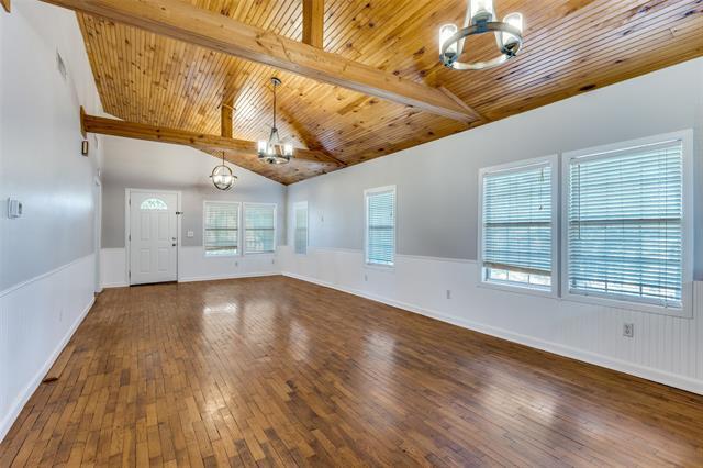 Foto del edificio - 301 S Weatherford St