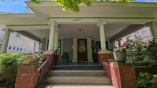 Porch to Front Entry - 2257 Scottwood Ave
