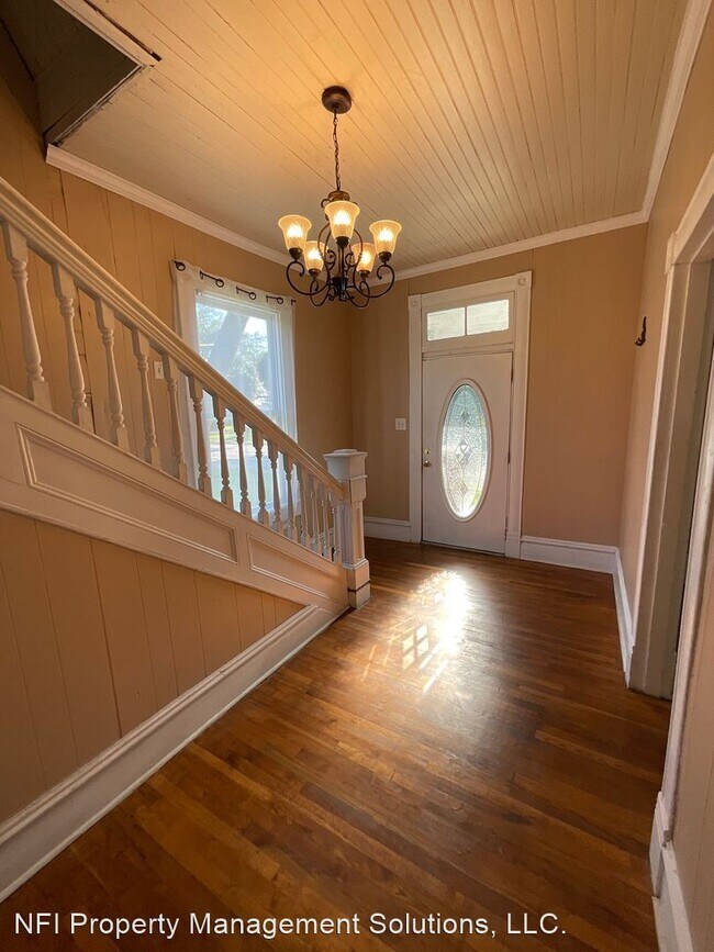 Foto del edificio - 3 br, 2 bath House - 910 N. Davis Hwy