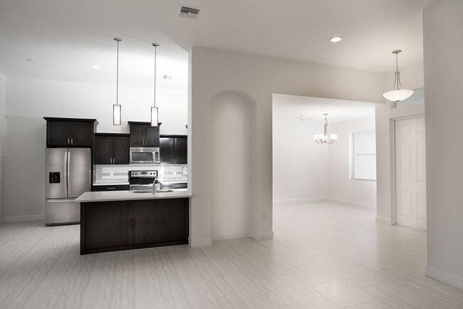 Foto del edificio - 5224 SW 27th Pl