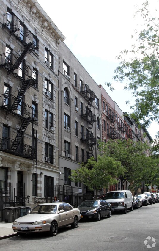 Building Photo - 517-519 W 159th St