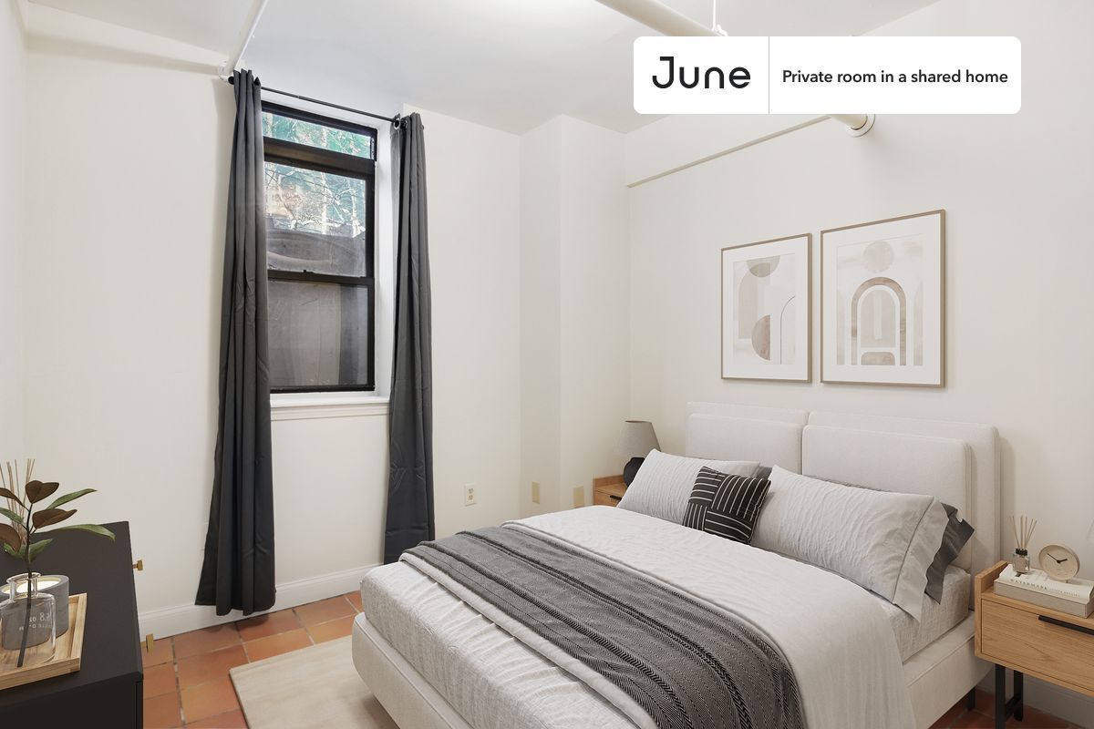 Private bedroom in 4 bed/2 bath Home - Private bedroom in 4 bed/2 bath Home