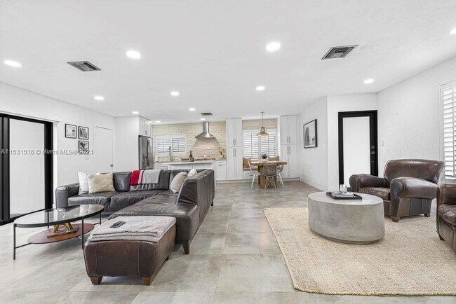 Foto del edificio - 5210 SW 128th Ct