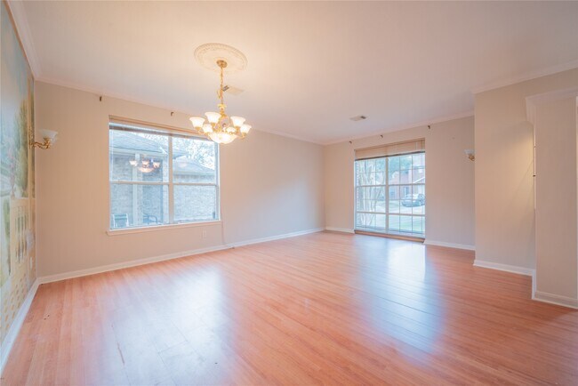 Foto del edificio - 9414 Lerin Ln