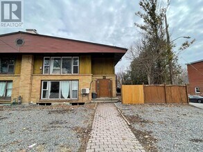 Building Photo - 47 Riverdale Ave