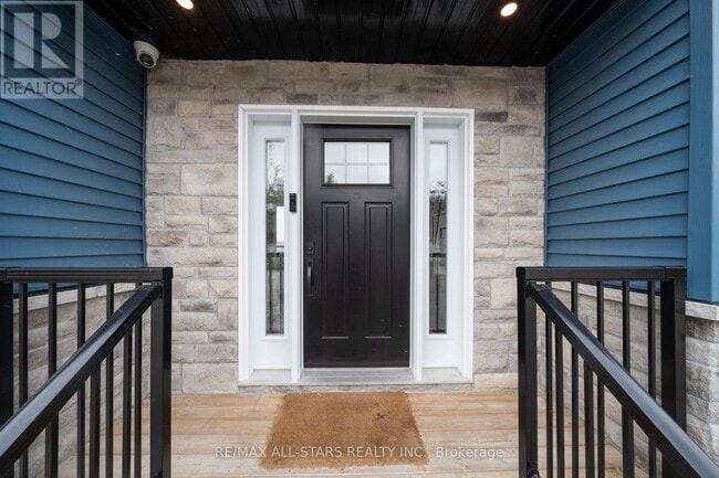 Photo du bâtiment - 181 Cedar Grove Dr