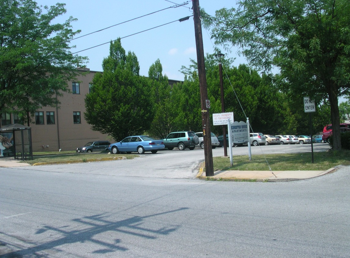 Building Photo - Kingston House