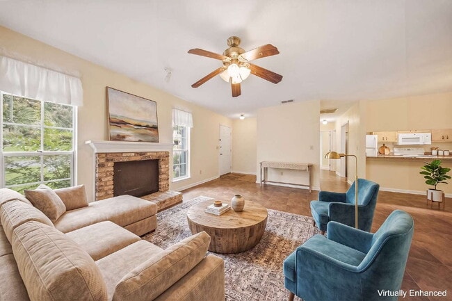 Building Photo - 1402 Sturbridge Pl