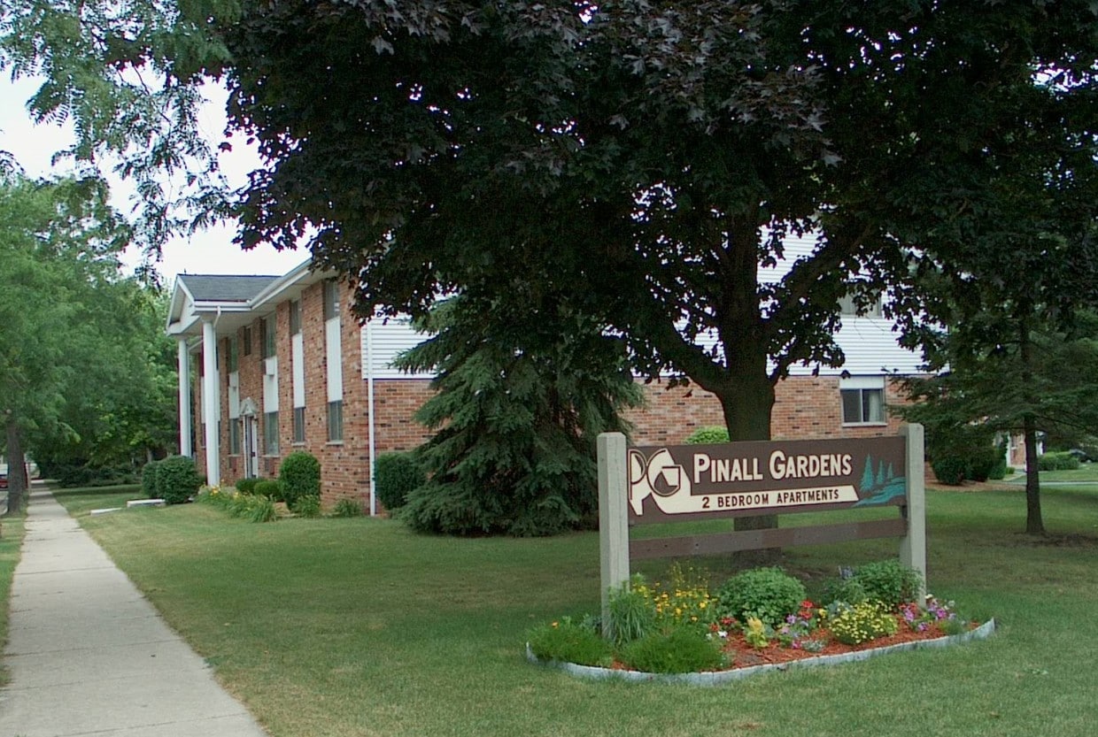 Primary Photo - Pinall Gardens