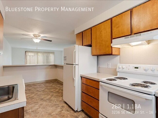 Foto del edificio - 3236 SE Harvey St