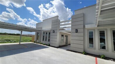 Building Photo - 3056 Stark Rd