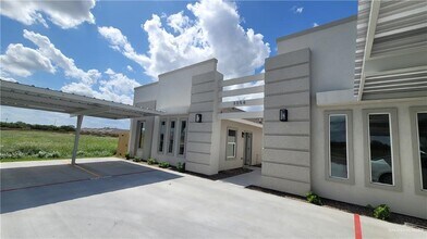 Building Photo - 3056 Stark Rd