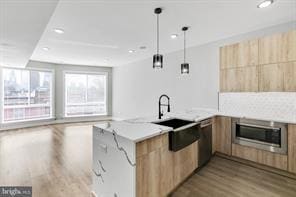 Photo - 1617 Brown St-6