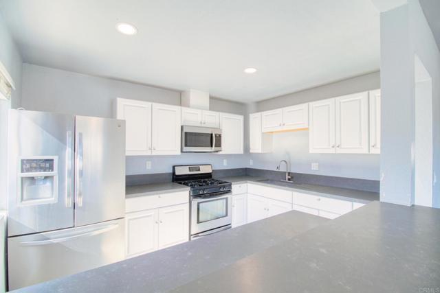 Foto del edificio - 3945 El Dorado Blvd