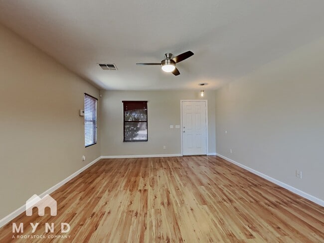 Building Photo - 669 W Silver Reef Ct