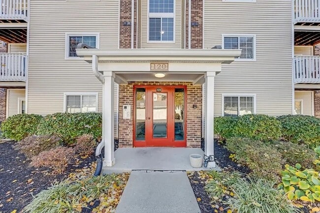 2 Bedroom Condo in Loveland - 2 Bedroom Condo in Loveland