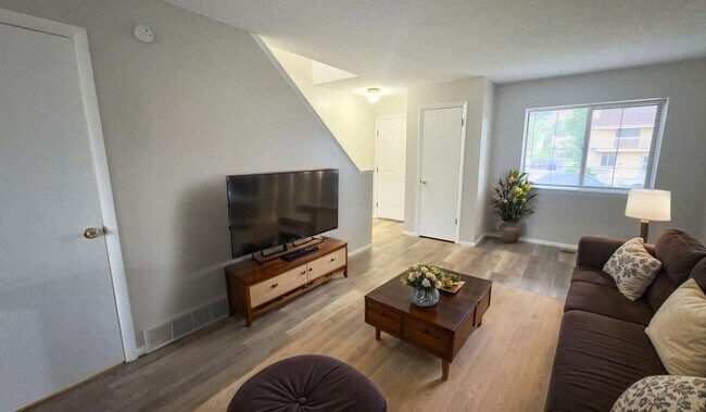 Photo - 2344 Split Rock Dr Apartment