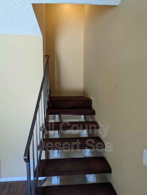 Foto del edificio - 18231 Crater Lake Ct