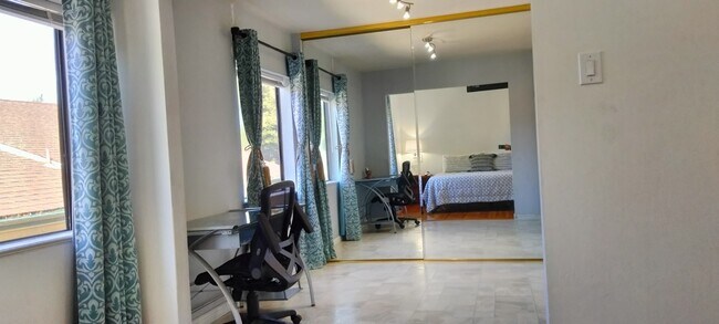 Dormitorio principal 1 - 50 La Cruz Ave