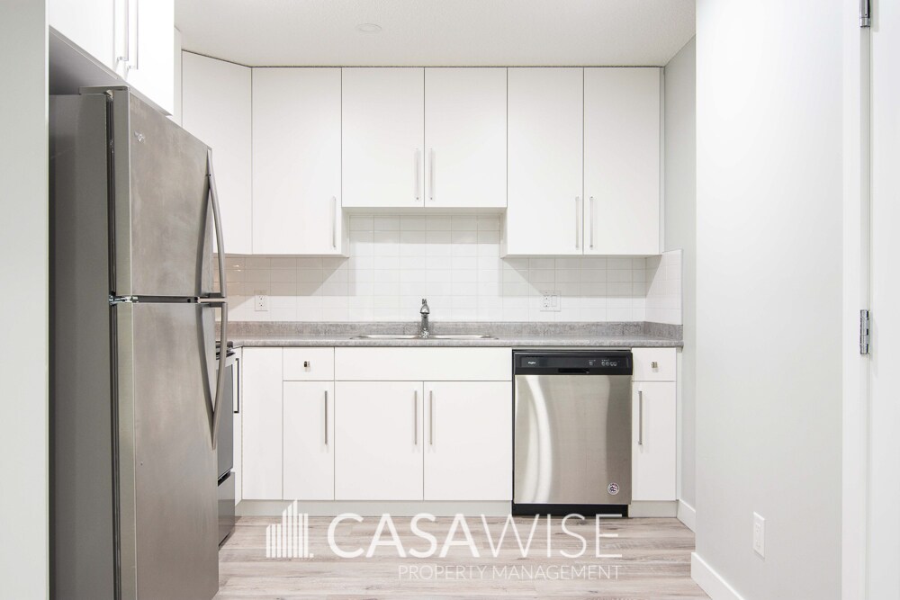 Photo principale - 7914-7174 174 Ave NW