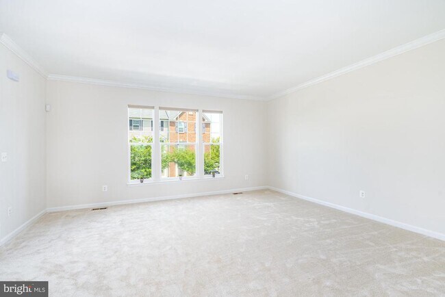 Building Photo - 103 Domino Ct
