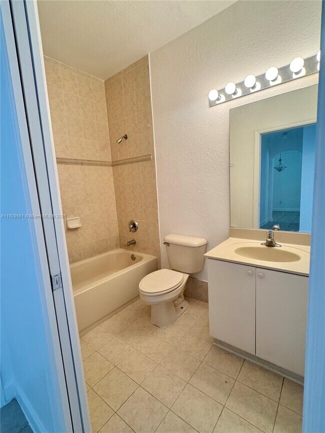 Foto del edificio - 2711 SE 16th Ave